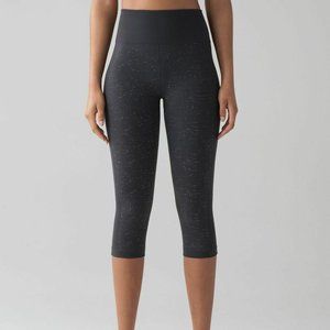 Lululemon High Waisted Free To Flow Crop